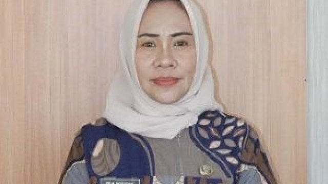 Kepala Dinas Kelautan dan Perikanan Provinsi Gorontalo Sila Botutihe ditunjuk Presiden Jokowi sebagai Penjabat Bupati Gorontalo Utara. Anak dari mantan Wali Kota Gorontalo Medi Botutihe itu akan menjabat paling lama satu tahun.