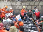Danny Pomanto Turun ke Kanal Bersihkan Sampah, Antisipasi Banjir di Musim Penghujan 