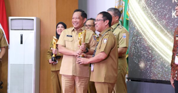 Implementasikan 75 Inovasi, Makassar Raih Penghargaan Kota Terinovatif dalam IGA 2023