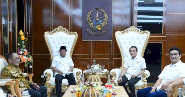 Pj Gubernur Bahtiar Harap PT Semen Tonasa Berkontribusi Bagi Masyarakat dan Lingkungan 