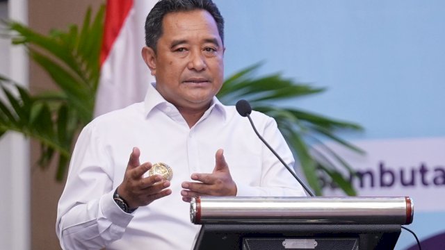 Pj Gubernur Bahtiar Paparkan Potensi Kelautan Sulsel pada Raker Kedaulatan Maritim