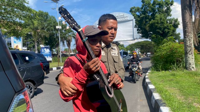 Dokumentasi proses pengamanan awal Anjal d simpang lima Makassar. 