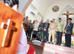 Misa Malam Natal, Danny Pomanto dan Pj Gubernur Pantau Pengamanan di Dua Gereja