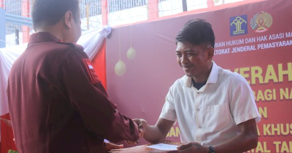 9 Warga Binaan Rutan Makassar Dapat Remisi Hari Raya Natal 2023