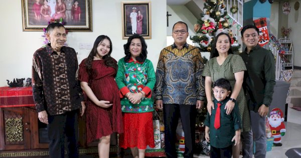 Danny Pomanto Jaga Silaturahmi di Momen Perayaan Hari Natal