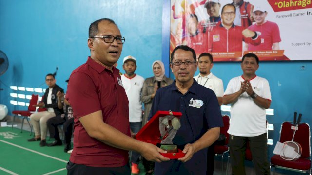 Danny Pomanto dan M Ansar Tampil Sepaket di Turnament Badminton Akhir Tahun 2023