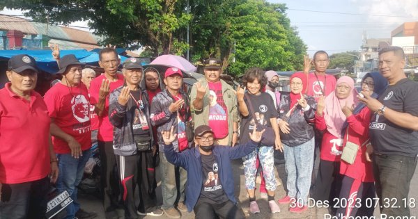 Gerakkan 3.000 Masyarakat, TPD Sulsel Ganjar-Mahfud Blusukan Sosialisasi Program