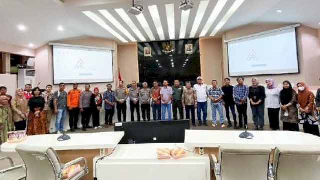 Kadispora Makassar Pimpin Rapat Koordinasi Persiapan Triathlon Race 2023 