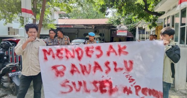 Aliansi Mahasiswa Bone Desak Gubernur Copot Pj Bupati Bone