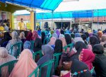 Cuaca Mendung, Masyarakat Pangkep Tetap Antusias Hadiri Sosialisasi Taufan Pawe