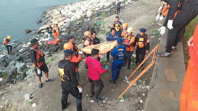 Korban Perahu Terbalik di Perairan Makassar Ditemukan 