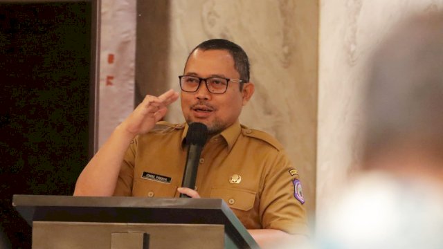 Penjagub Gorontalo Ismail Pakaya memberikan arahan pada pembukaan rapat koordinasi dan sinkronisasi bidang PUPR-PKP di Hotel Orchart, Mangga Besar Jakarta, Senin (28/1/2024)