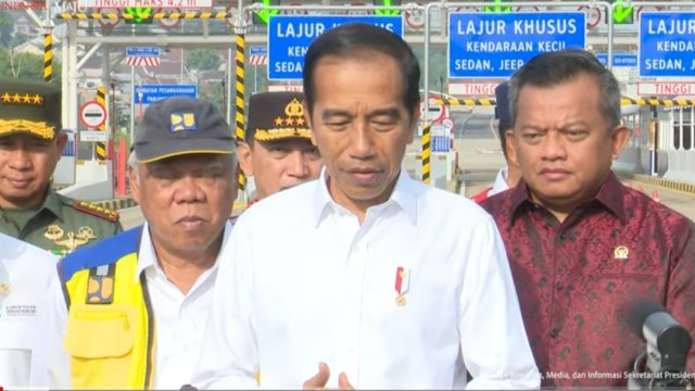 Jokowi Ngaku Belum Dapat Undangan HUT PDIP ke-51, Djarot: Pasti Tak Hadir