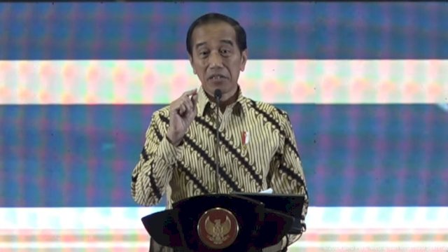 Rasio S2 dan S3 di Indonesia Tertinggal Jauh dari Malaysia, Presiden Jokowi: Saya Kaget