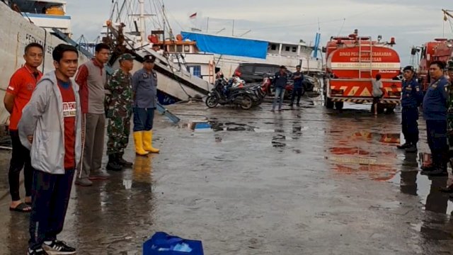 18 Ton Sampah Berhasil Diangkat Pada Giat APPATTASA di Kecamatan Ujung Tanah 