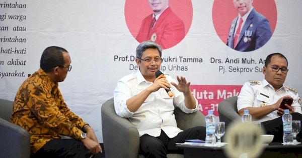 Buku Kepemimpinan Pemerintahan Karya Prof Aminuddin Ilmar Dapat Apresiasi dari Pj Sekprov Sulsel