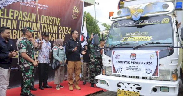 Pj Bupati Takalar Lepas Distribusi Logistik Pemilu 2024