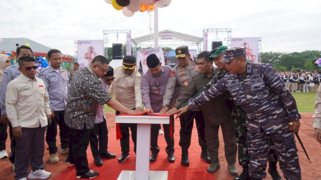 Pj Gubernur Gorontalo Minta Bawaslu Tingkatkan Pengawasan Jelang Pemilu 2024