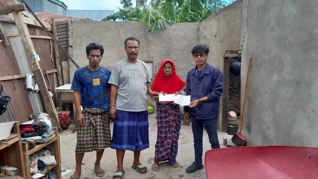 Warga Papanloe Diterjang Musibah, Huadi Group Turun Salurkan Bantuan