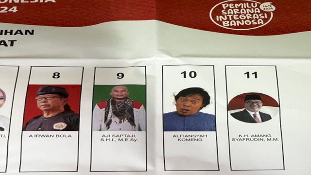 Foto nyeleneh Komeng di surat suara. (Foto: X @tanyakanrl)