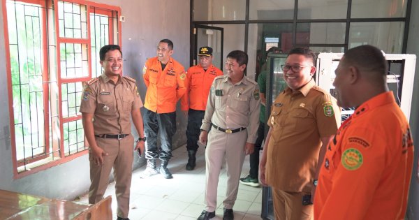 Pj Wali Kota Asrul Sani Ajak Basarnas Makassar Tinjau Pos SAR Palopo