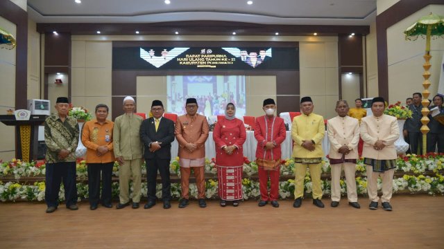 Pj Gubernur Gorontalo Hadiri Sidang Paripurna HUT ke-21 Pohuwato