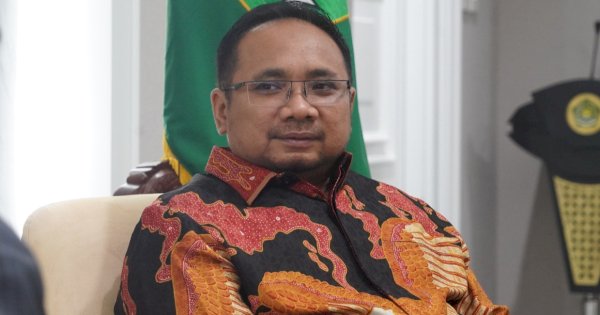 Menag Yaqut Terbitkan Surat Edaran, Minta Jaga Sikap Hadapi Potensi Beda Awal Puasa