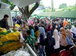 Kodam Hasanuddin Bagi Sembako di 7 Pesantren Makassar