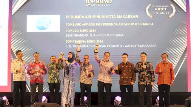 Beni Iskandar Top CEO BUMD Award 2024, PDAM Makassar Raih Bintang 4 Berkinerja Terbaik