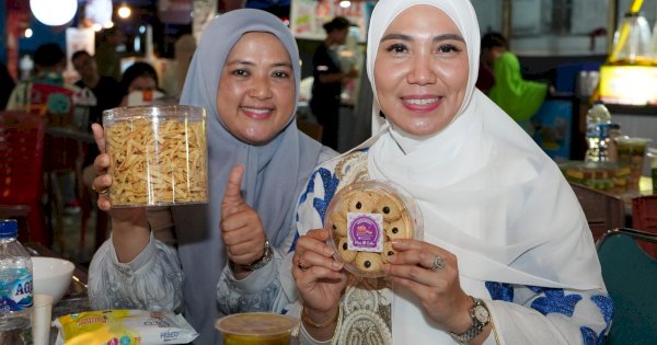 Kunjungi Pasar Ramadan Mulo, Sofha Marwah Bantu Promosikan Produk UMKM