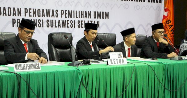 Bawaslu Sulsel Gelar Sidang Administrasi Perdana Terkait Rekapitulasi Tingkat Provinsi