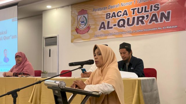 Anggota DPRD Kota Makassar, Yeni Rahman mendorong para warga untuk bisa membumikan Al-Qur'an khususnya di bulan suci Ramadan.