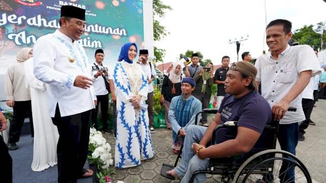 Buka Puasa Akbar dan Peringatan Malam Nuzulul Qur&#8217;an, Sofha Marwah Serahkan Sejumlah Bantuan 