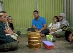 Andi Seto dan Istri Sahur Bareng di Rumah Tukang Bentor Makassar: Menyimak Kisah Keluarga Daeng Rani