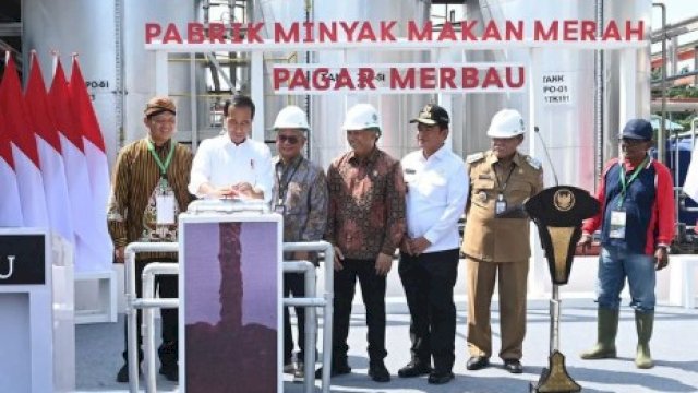 Pertama di Indonesia, Jokowi Resmikan Pabrik Minyak Makan Merah Pagar Merbau di Deli Serdang 
