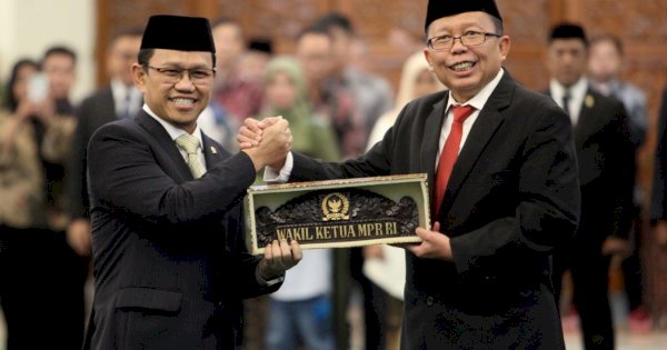 Amir Uskara Resmi Dilantik Jadi Wakil Ketua MPR RI Sisa Periode 2019-2024