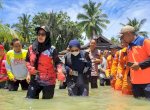 Pengujung Ramadan, Indah Tinjau Wilayah Terdampak Banjir di Baebunta Selatan