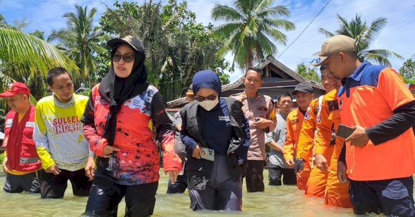 Pengujung Ramadan, Indah Tinjau Wilayah Terdampak Banjir di Baebunta Selatan