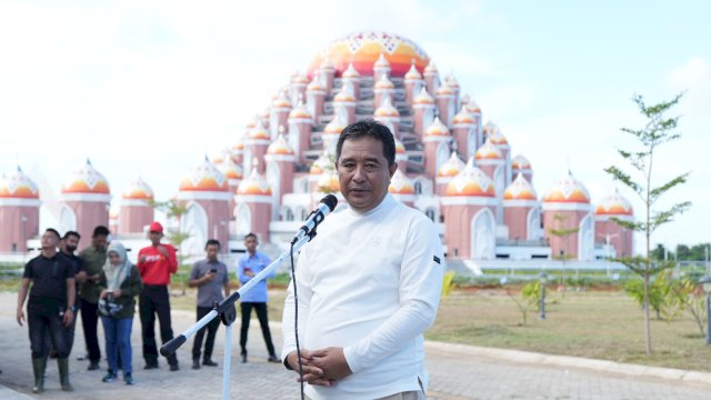 Penanaman Pohon Kelapa Genjah dan Dalam di Taman Religi CPI, Komoditas Unggulan Sulsel dari Selayar