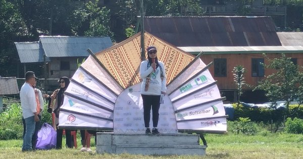 Wonderful Rongkong Resmi Dibuka, Bupati Indah: Hobi Menyatukan Kita 