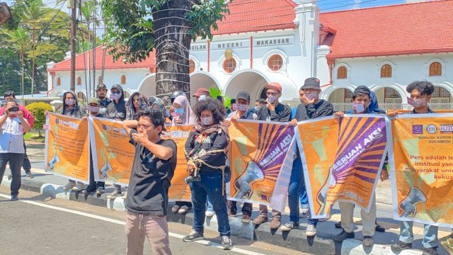 Koalisi Advokasi Jurnalis Sulsel Gelar Aksi Damai depan PN Makassar