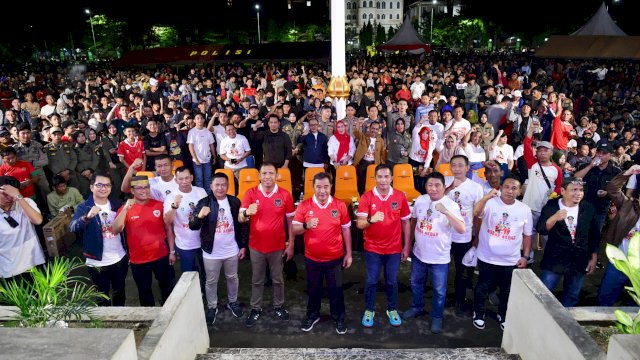 Penampakan Nobar Timnas U-23 di Parepare Bersama Pj Gubernur Sulsel, Warga Padati Lapangan Andi Makkasau 