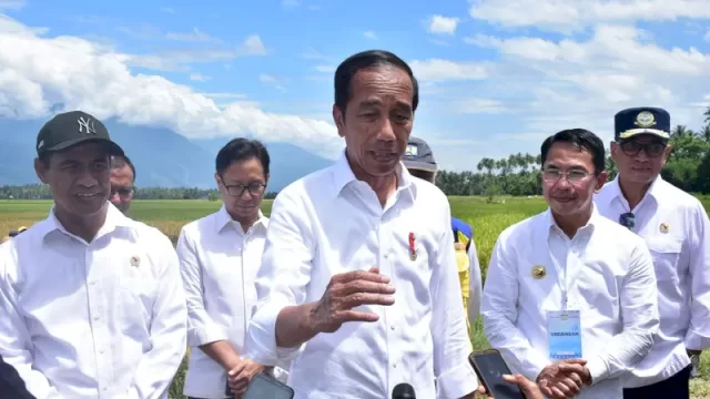 Jokowi Pastikan Pansel Pimpinan KPK dari Tokoh Kredibel: Banyak Kok, Sisa Dipilih