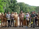 Resmikan Jembatan Bontosiri, Bupati Maros: Bisa Sambung 3 Desa