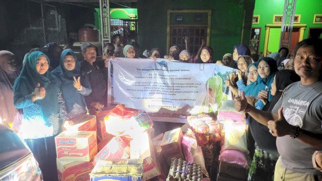 Bantuan TP PKK Sulsel Telah Tersalurkan ke Warga Terdampak Banjir dan Tanah Longsor