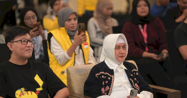 Ketua TP PKK Makassar Buka Bazar MTF Market Minions Land di Mal PIPO