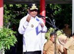 Pimpin Apel Pagi, Pj Gubernur Bahtiar Apresiasi Bantuan OPD untuk Korban Bencana di Sulsel