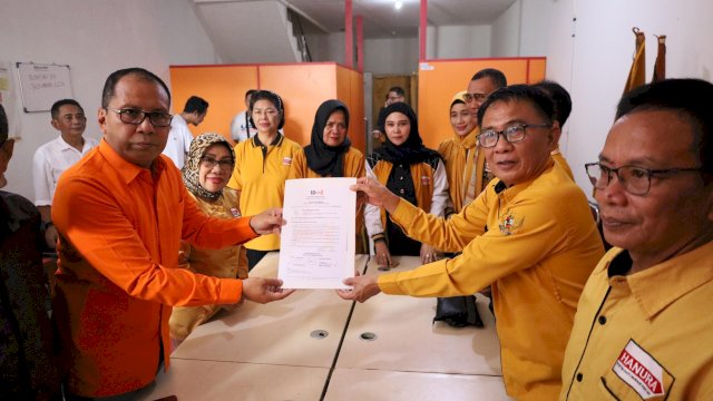 Danny Pomanto Kantongi Surat Rekomendasi DPP Partai Hanura untuk Maju Pilgub Sulsel 2024