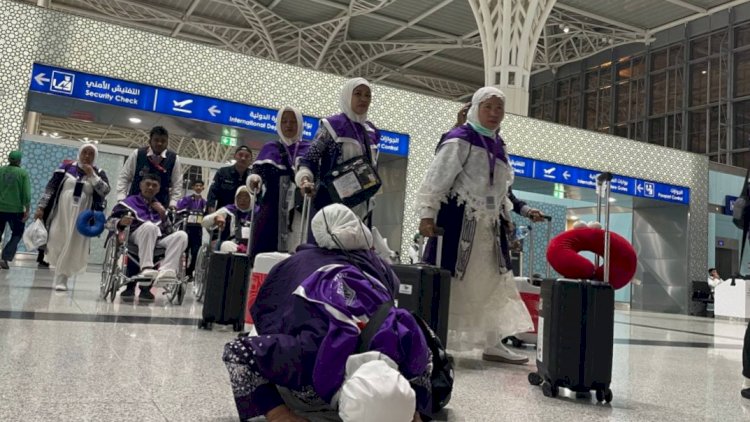 Pakaian Mencolok Kerap Warnai Kepulangan Jemaah Haji, Kemenhaj Sulsel Bilang Begini&nbsp;