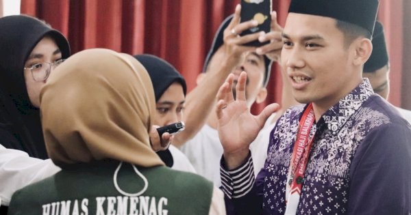 Potret Witan Sulaeman Tunaikan Ibadah Haji Bareng Istri 